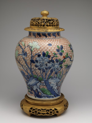 Vase, China, c. 1644-1661, h. 42 cm, porcelain, Museum Prinsenhof Delft Collection (donated by W.J. Rust), R 2457, photo Tom Haartsen
